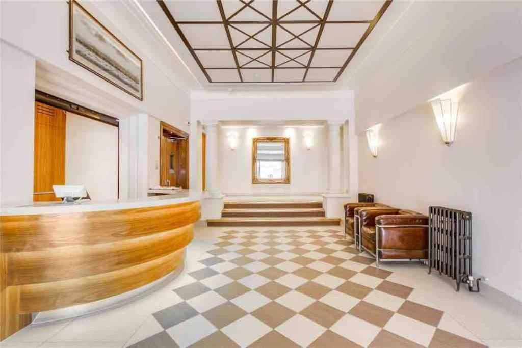 King-Sized Studio, 6Th Floor + Lift, Regent'S Park London Exterior photo